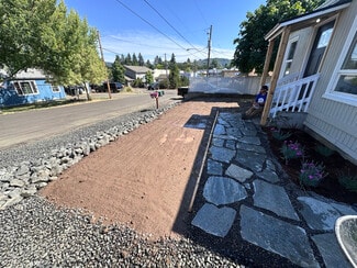 1728 NW Crouch St, Roseburg, OR 97471
