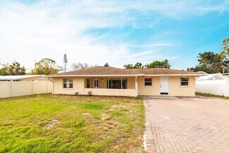 2108 Outer Dr, Sarasota, FL 34231