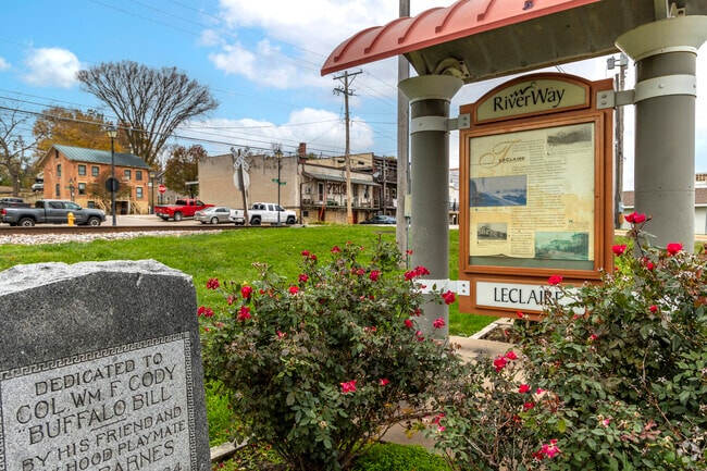 Start exploring the area at the Buffalo Bill Museum in LeClaire.