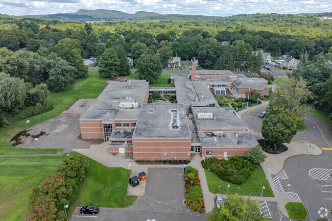 Mary G. Fritz Elementary School is located at 415 Church Street in Wallingford, CT.