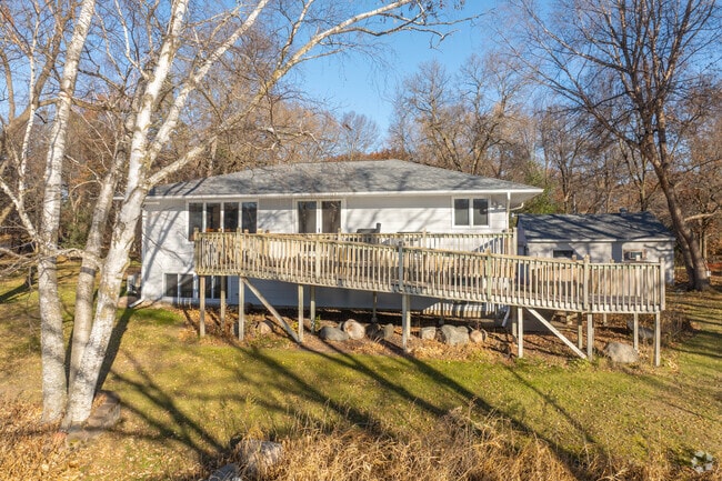 Spacious yards and river access make Becker’s homes ideal for outdoor living.