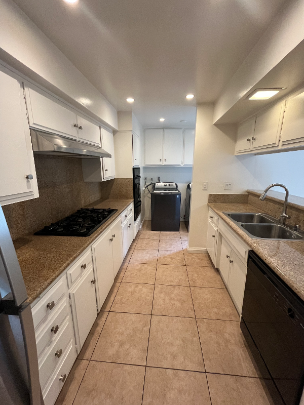 515 W Duarte Rd, Arcadia, CA 91007