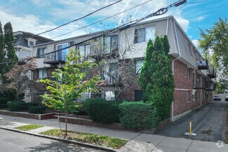 20 Park St, Lynn, MA 01905
