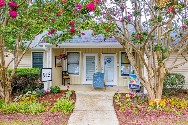 Bryan Woods Apartment, Garner, NC 27529 - photo 2