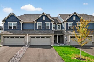 2140 Tyrone Dr, Shakopee, MN 55379