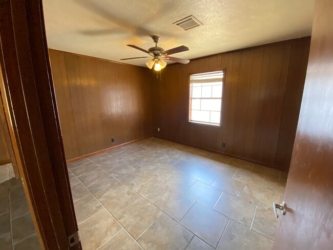 1033 Giovanni St unit 4, Lake Charles, LA 70601 - photo 7