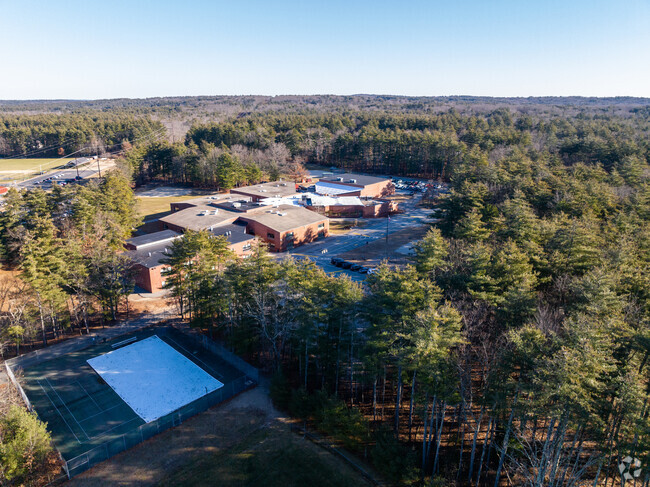 Amherst Middle School in Amherst, NH serves grades 6-8.
