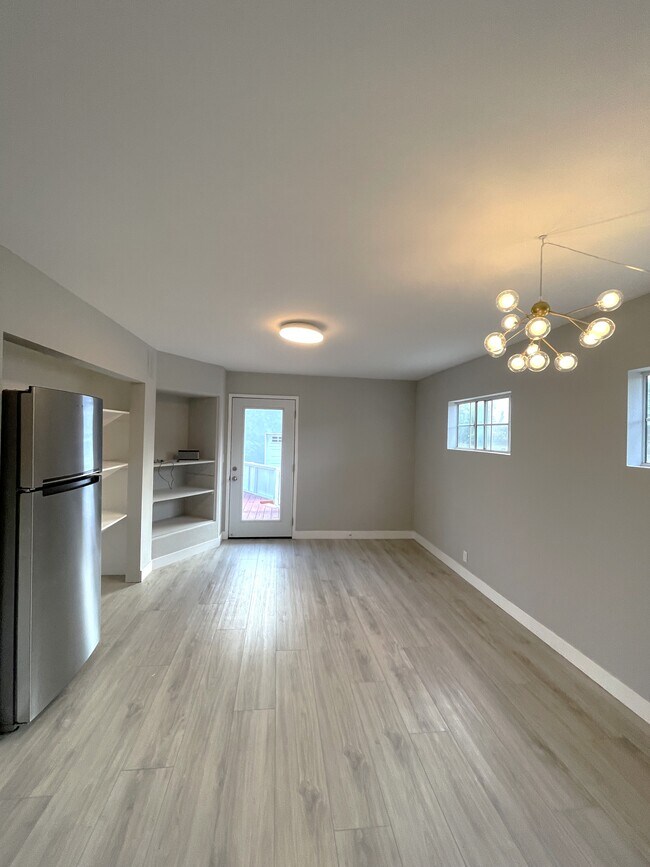 4920 W 141st St, Hawthorne, CA 90250 - photo 5