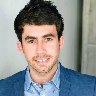 Alex Fraioli
