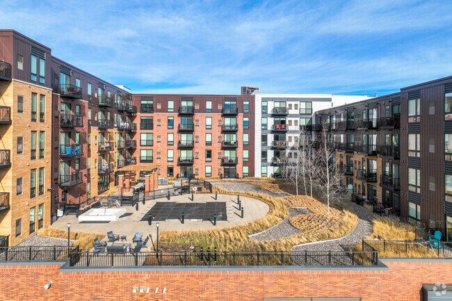 Condominiums can be the perfect place to live for locals working in the Downtown area.