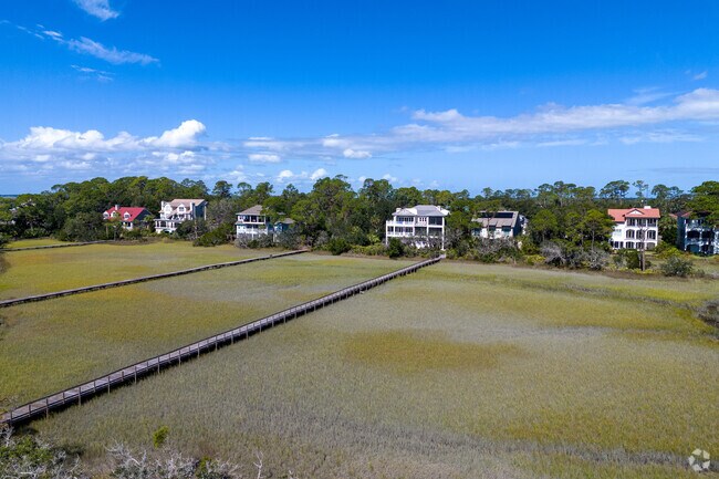 The Islands have some of the most beautiful riverfront homes in the whole Jacksonville area.