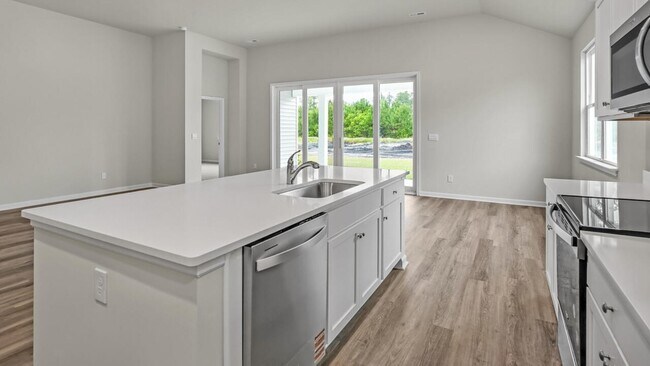 5052 Roundhead Dr, Leland, NC 28451 - photo 5