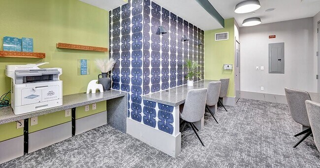 Iconic on Alvarado: Off-Campus Student Housing, San Diego, CA 92120 - photo 5