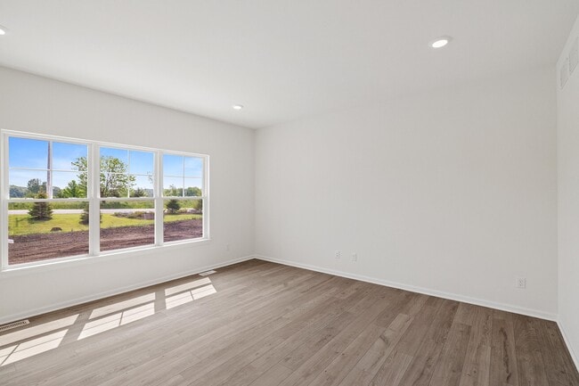 11031 Delta Dr, Dyer, IN 46311 - photo 5