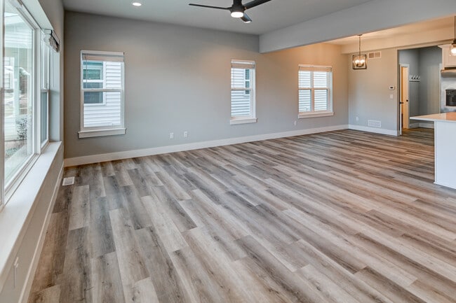 4783 Suelo Rd, Fitchburg, WI 53711 - photo 4