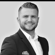 Vitalii Velykocholovik