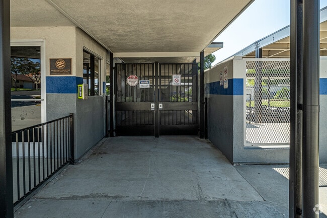 The front entrance to Meadow Green Elementary School in Whittier.