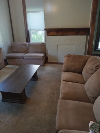 523 E State St, Ithaca, NY 14850