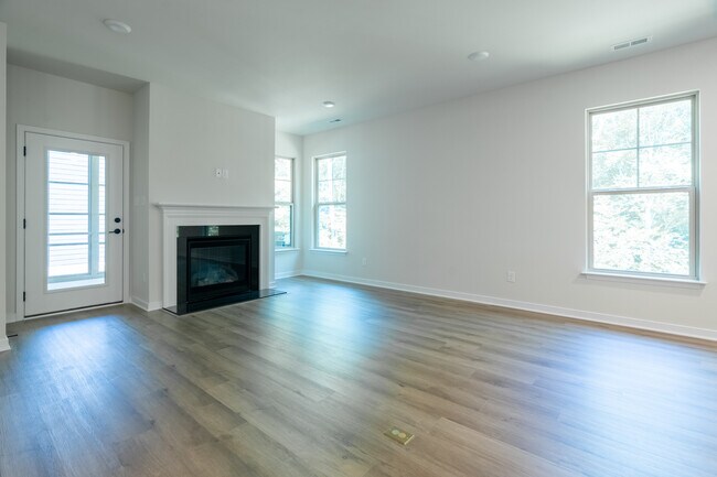 15730 Canoe Pointe Loop, Moseley, VA 23120 - photo 6