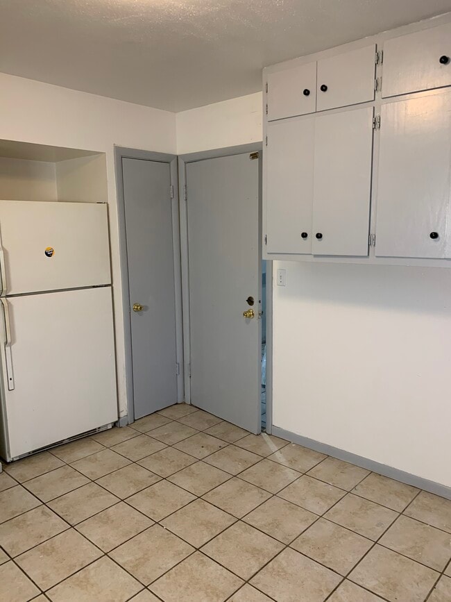 4961 S 13th St, Milwaukee, WI 53221 - photo 6