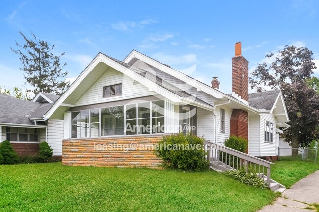 202 E Ewing Ave, South Bend, IN 46613 - photo 2