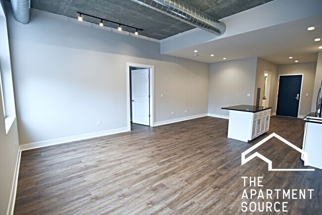 3833 N Broadway St unit 314, Chicago, IL 60613 - photo 4