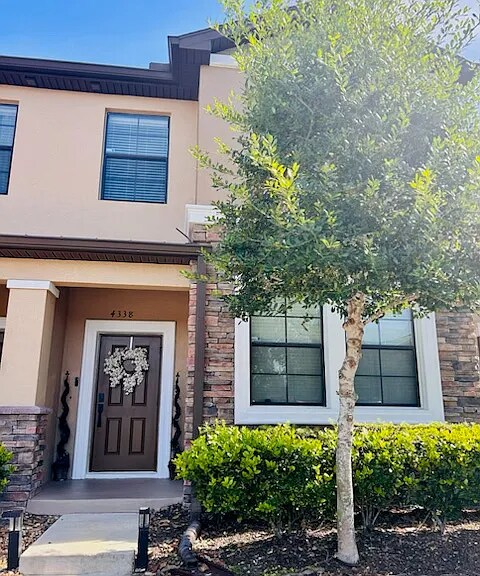 4338 Fennwood Ct, Zephyrhills, FL 33543