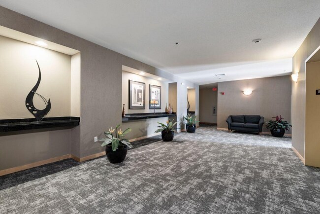 10900 W Bluemound Rd unit 113, Milwaukee, WI 53226 - photo 3