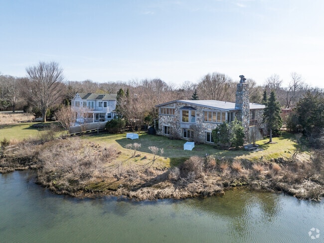 Lovely colonial style homes overlooking Accobonac Harbor in Springs.