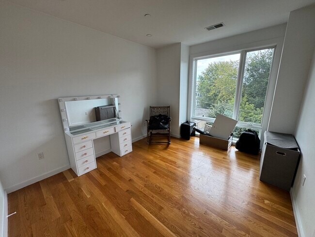 49 Rogers St unit 6, Boston, MA 02127 - photo 7