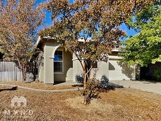 10114 Upshaw Way, Elk Grove, CA 95757