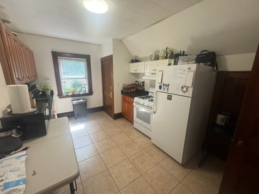 582 Cambridge St unit 3, Allston, MA 02134 - photo 1