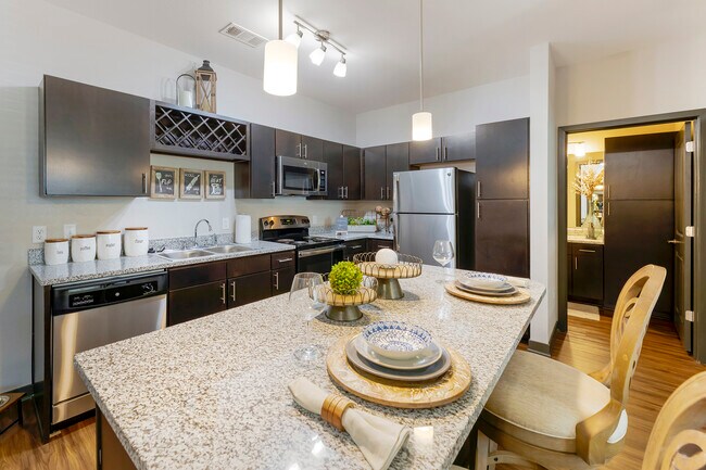 The Villas at Germantown Apartments, Memphis, TN 38125 - photo 6