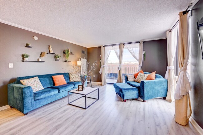 Denver Towers unit 303, Denver, CO 80204 - photo 6