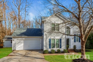 7804 Royce Hall Ln, Charlotte, NC 28216