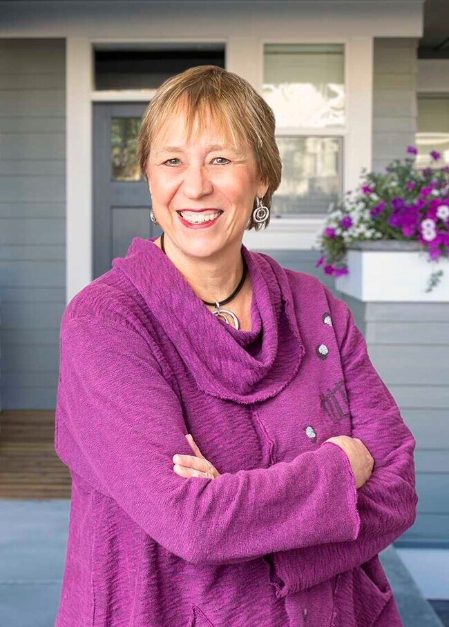 Carolyn Keil