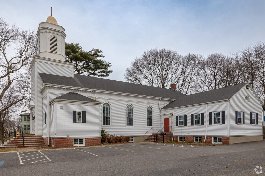 South Shore SDA School in Braintree lies in an impressive church.