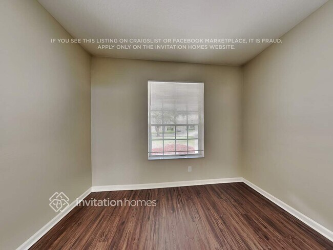 11559 Misty Isle Ln, Riverview, FL 33579 - photo 5