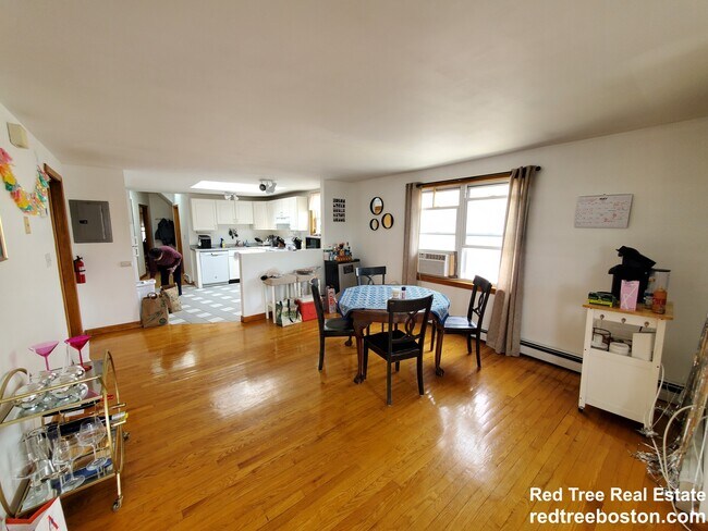 66 Brooks St unit 3, Brighton, MA 02135 - photo 6