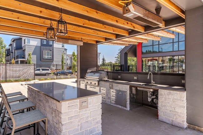 Arazo, Beaverton, OR 97007 - photo 4