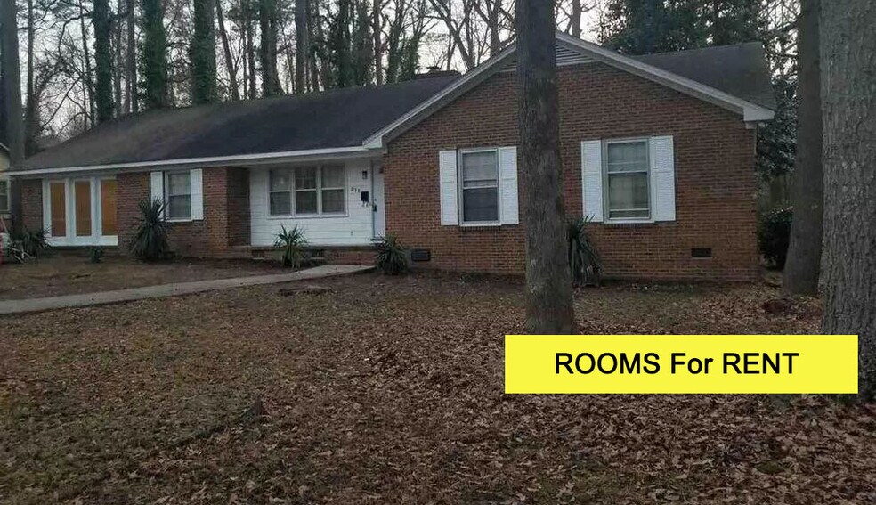 511 Albert Ave NW unit PS C, Wilson, NC 27893 - photo 1