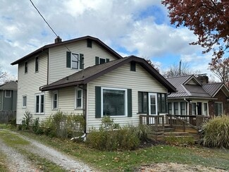 2886 Norwood St, Cuyahoga Falls, OH 44221