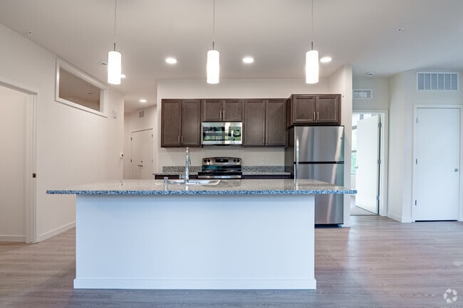 3BR, 2BA - 1,209SF - Kitchen