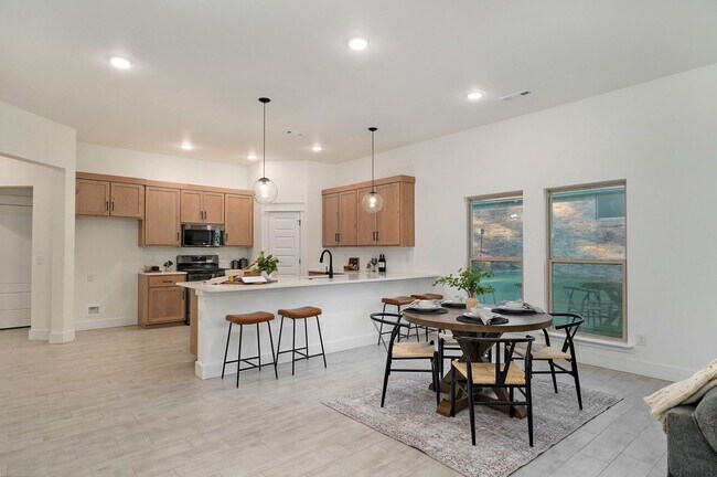 5141 S Tamarack Ln, Battlefield, MO 65619 - photo 2