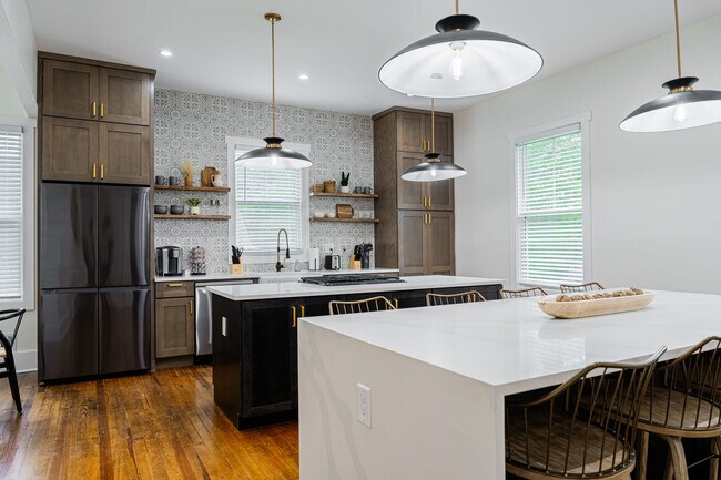 619 S Peachtree St unit ID1019262P, Norcross, GA 30071 - photo 7