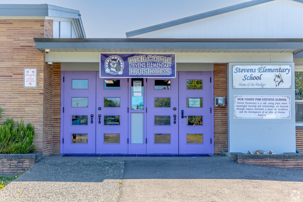 Stephens Elementary School is a safe, caring place where student have meaningful learning.