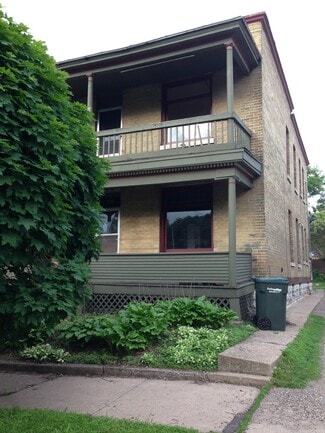 216 Ann St Unit 1, Saint Paul, MN 55102