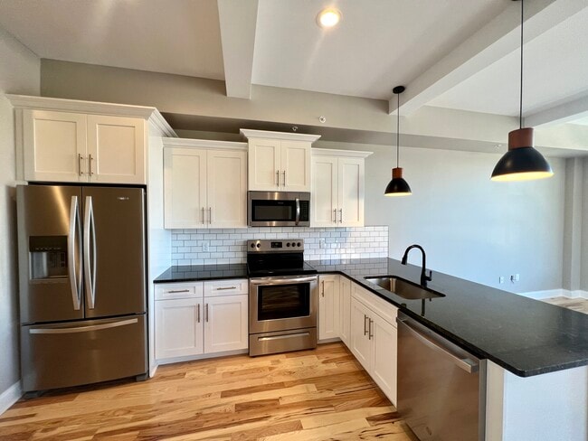 116 S Main St unit 308, Wilkes-Barre, PA 18701 - photo 3