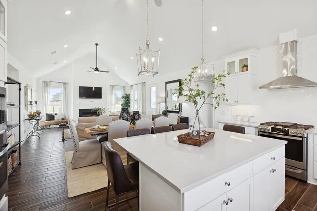 1800 Mesquite Trail unit 36461708, Dayton, TX 77535 - photo 7