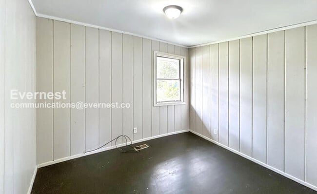 2724 Lee Ave SW, Birmingham, AL 35211 - photo 5